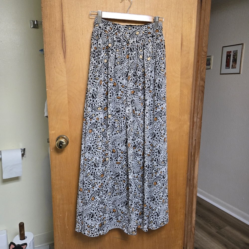 Express Rachel Zoe Stylish Black and White Monarch Butterfly Patterned Skirt